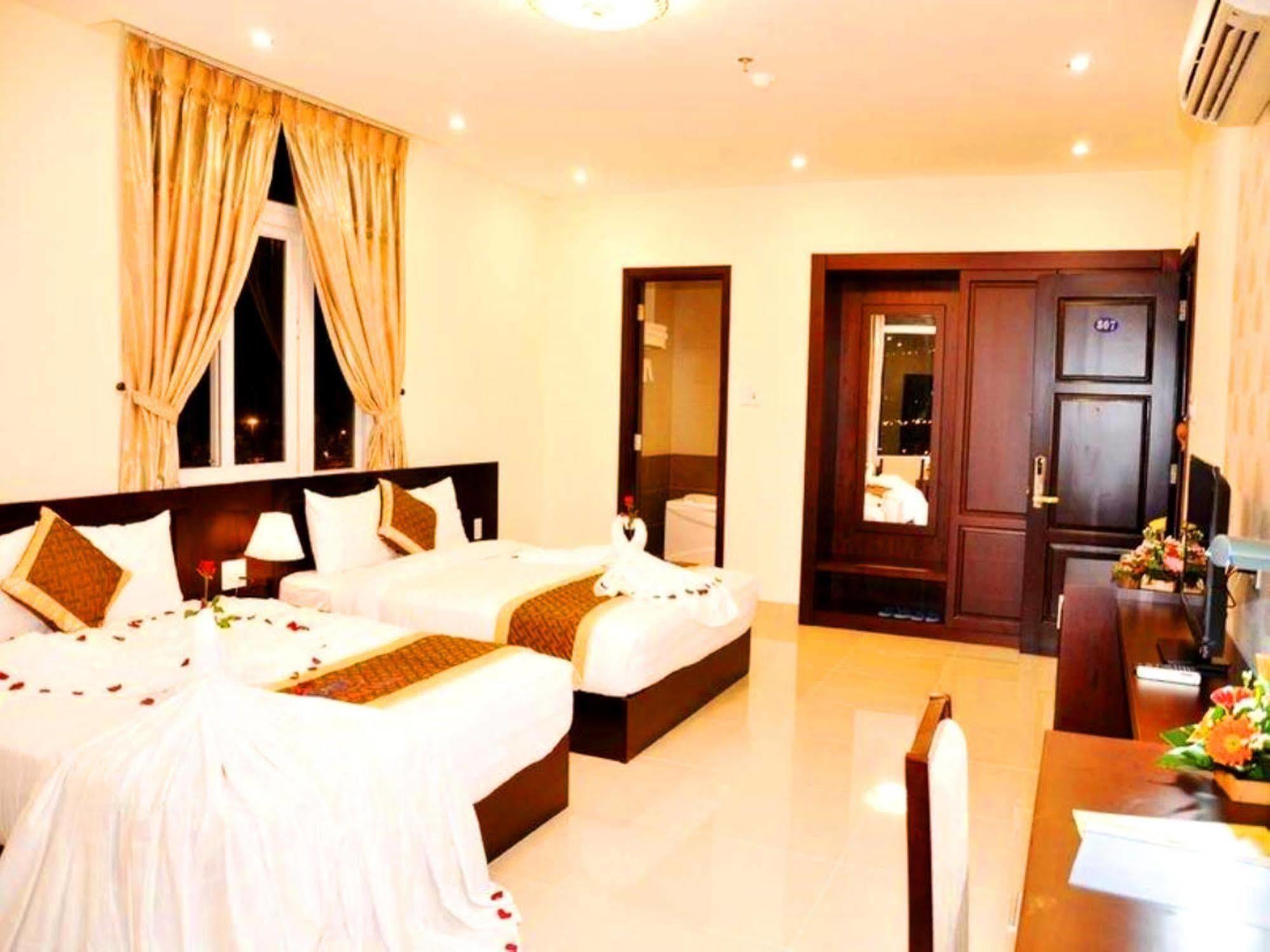 Gia Linh Hotel Đà Nẵng Exterior foto